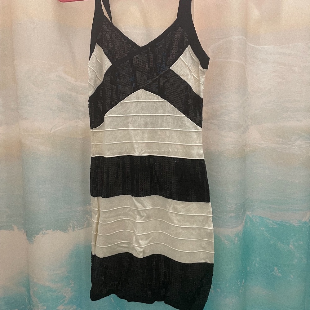 Sexy bandage dress with sequins!  Please look!